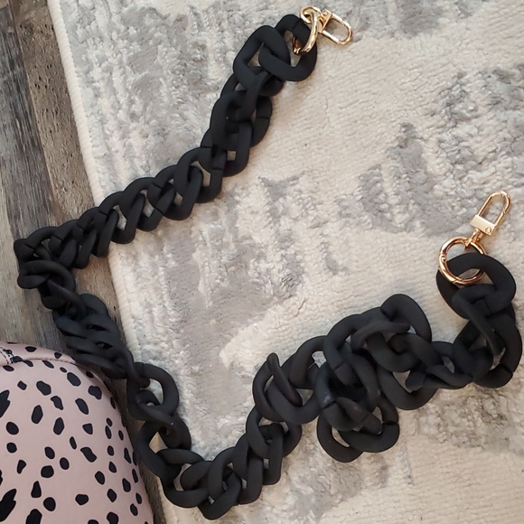 Bagging Rights Leopard tote - Picture 4 of 4